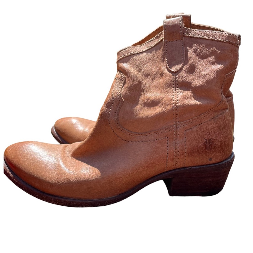 Frye western ankle boots size 10